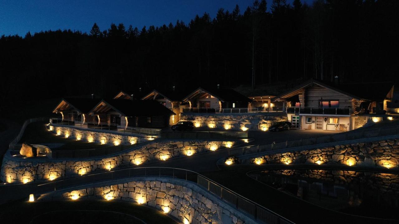 Blockhausen Luxus Chalets Oberschwarzenberg Eksteriør billede