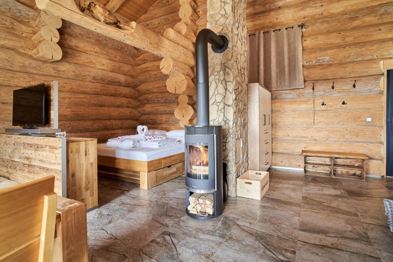 Blockhausen Luxus Chalets Oberschwarzenberg Eksteriør billede