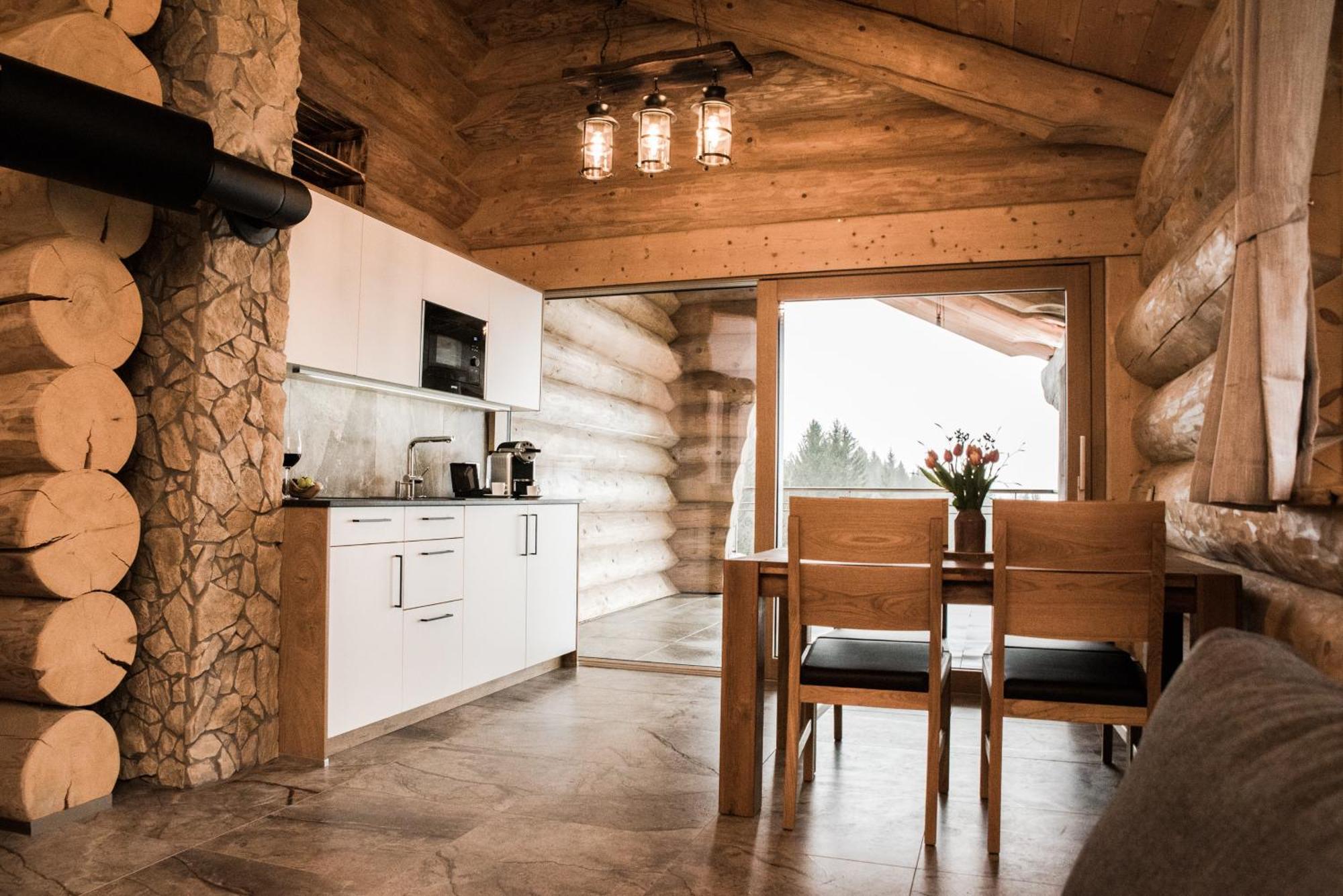 Blockhausen Luxus Chalets Oberschwarzenberg Værelse billede