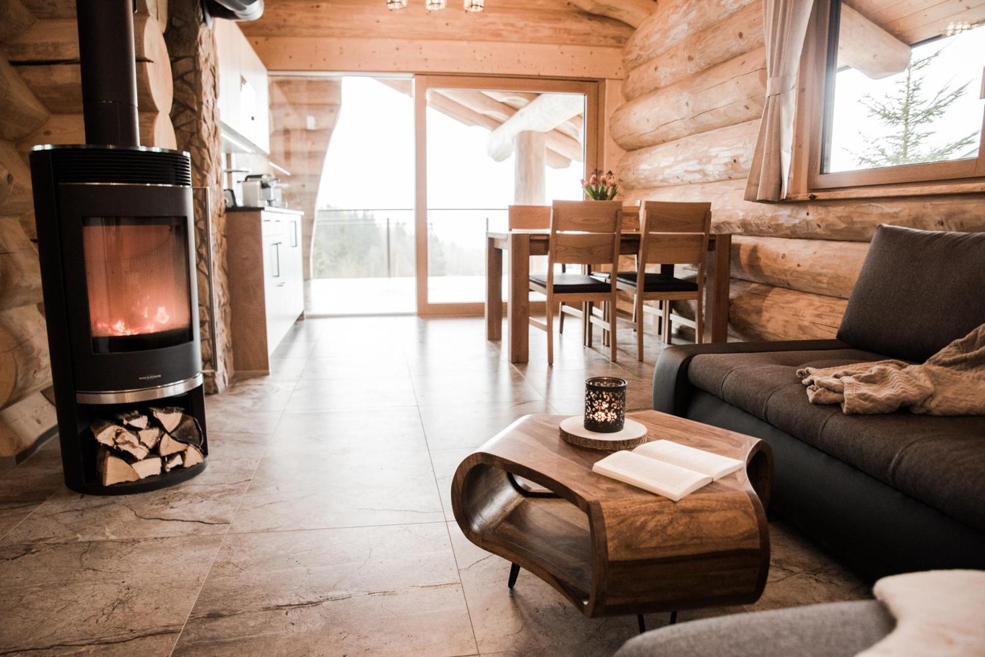 Blockhausen Luxus Chalets Oberschwarzenberg Værelse billede